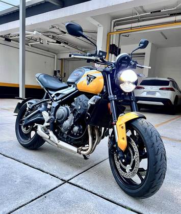 TRIUMPH TRIDENT 660 TRIUMPH TRIDENT 660